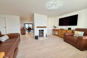 Living Room- click for photo gallery